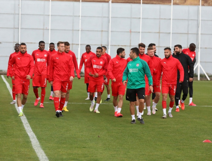 Sivasspor, Karabağ maçına hazır
