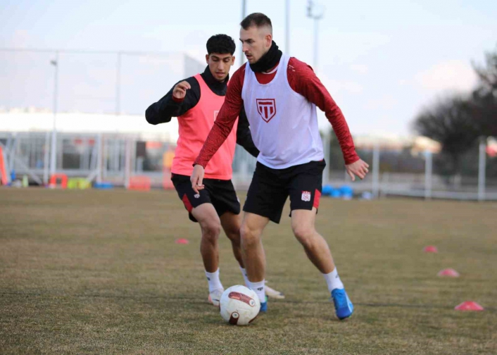 Sivassporda Alanya maçı hazırlıkları başladı
