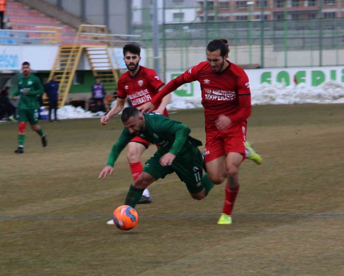 TFF 2. Lig: Sivas Belediyespor: 1 - Somaspor: 2
