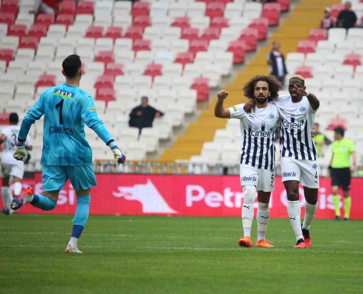 Trendyol Süper Lig: E.Y. Sivasspor: 0 - Kasımpaşa: 1 (Maç sonucu)
