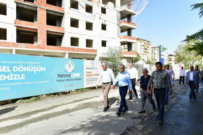 Turgut Özal Mahallesi´nde kentsel dönüşüm binaları yükseliyor
