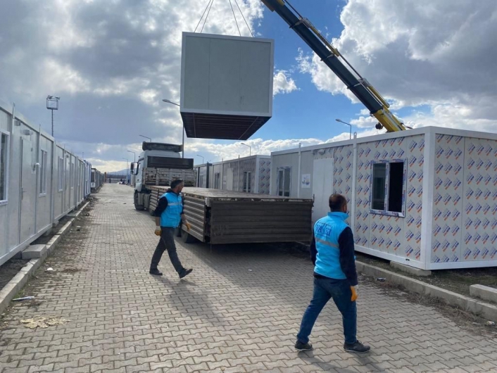 VASKİ ekipleri konteyner kentte çalışmalarını sürdürüyor
